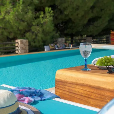 Mary's House * Pefki (Rhodes)